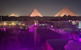 Pyramids Magic View Inn